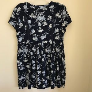 Wild Blue by Sadie Robertson Dresses - Wild Blue navy floral tunic or dress Wild Blue by Sadie Robertson Dresses - Wild Blue navy floral tunic or dress